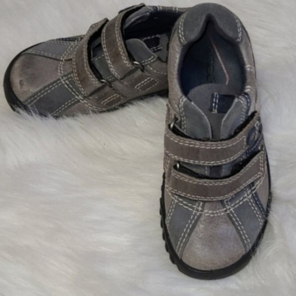 Ecco Childrens Grey blue Leather velcro Sneaker hiking shoes EU 28 USA 11 C - Picture 3 of 16